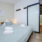 Antonio 4*